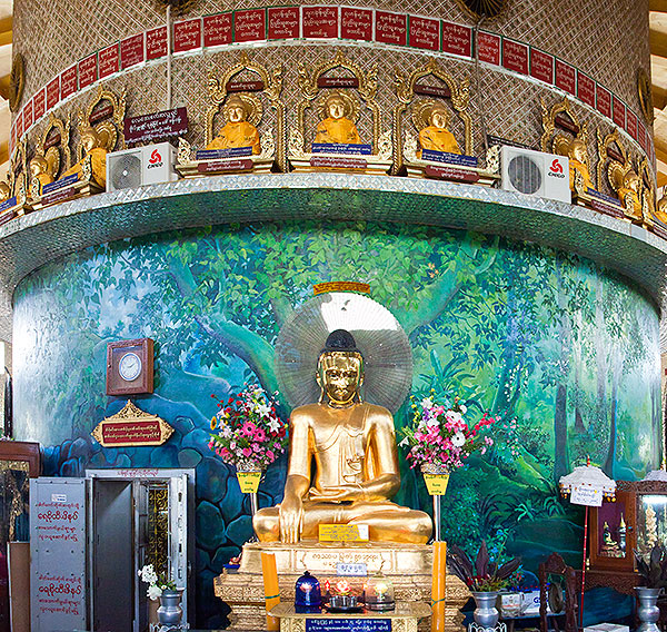 Buddha statue