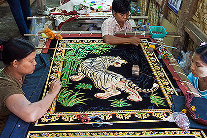 tiger tapestry