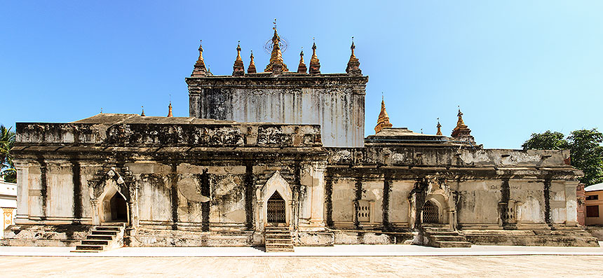 Manuha Temple (rear)