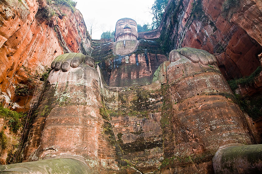 Looking up at Great Buddha