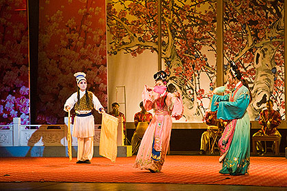 Sichuan opera