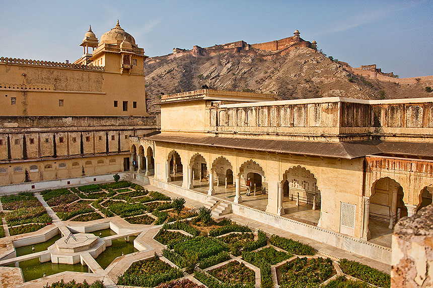 Garden and fort