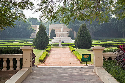 Garden path