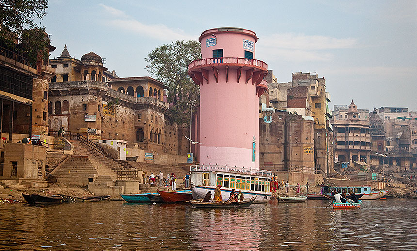 Ghat with pink tank